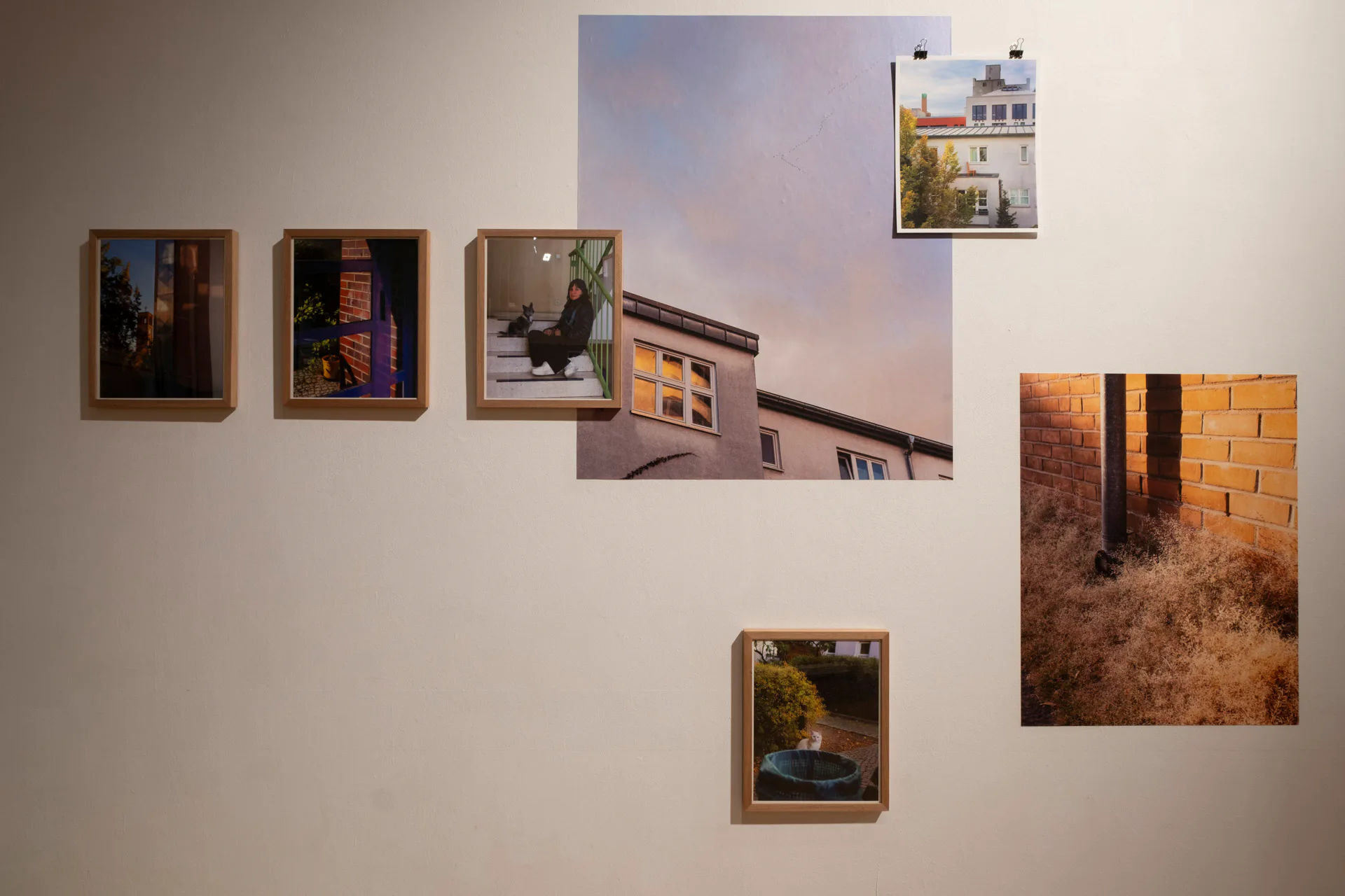 Marisa Reichert, „Block 2 Ein Porträt“, Fotoessay, Ausstellung Dessauer Straße und andere Geschichten vom emanzipatorischen Wohnungsbau, Deutsches Architektur Zentrum DAZ, Berlin 2024