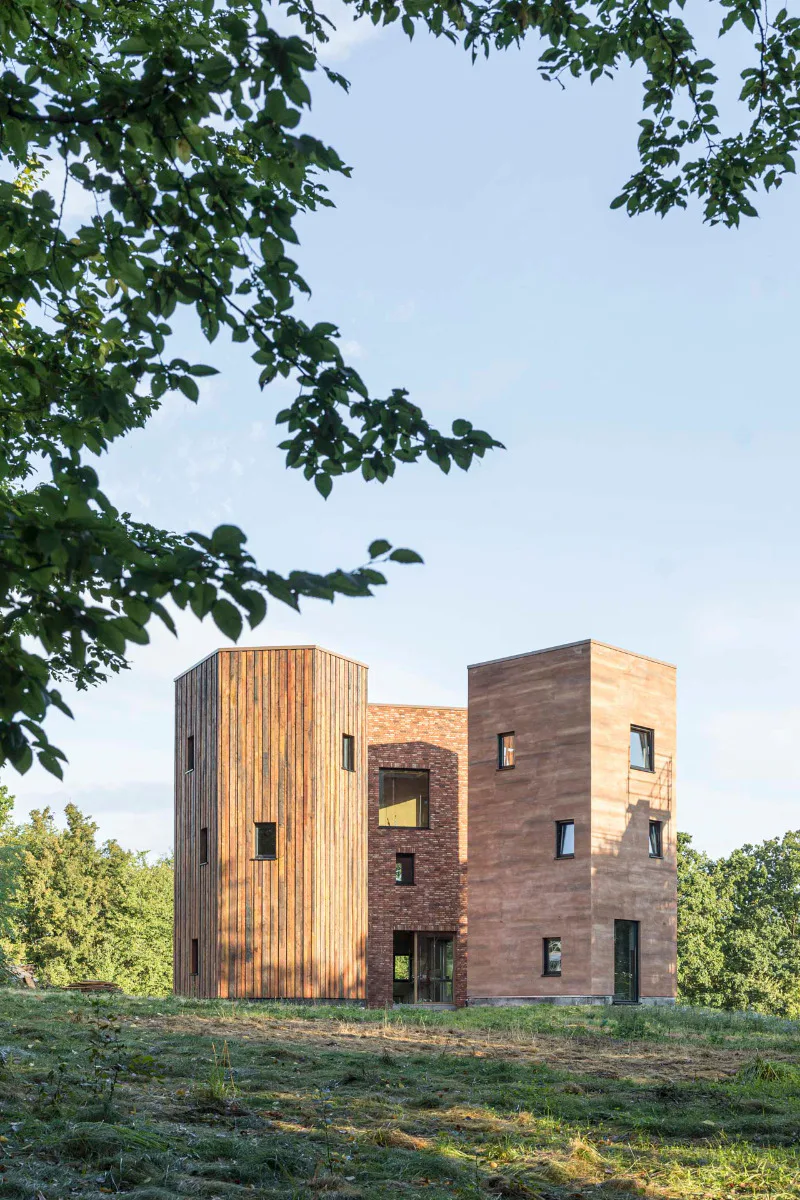 Drei Säulen – Ways of Life, Scheid, Waldeck-Frankenberg, Deutschland, 2024, Kollaboration: lokale Gemeinschaft