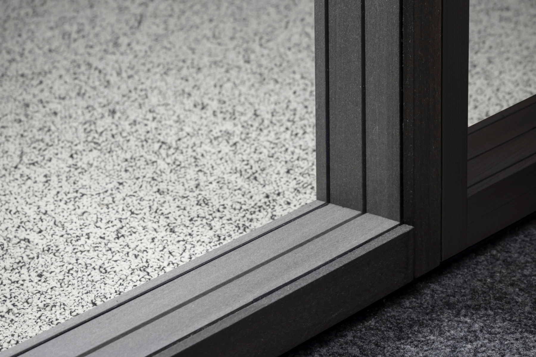 Holzwerkstoff statt Aluminium