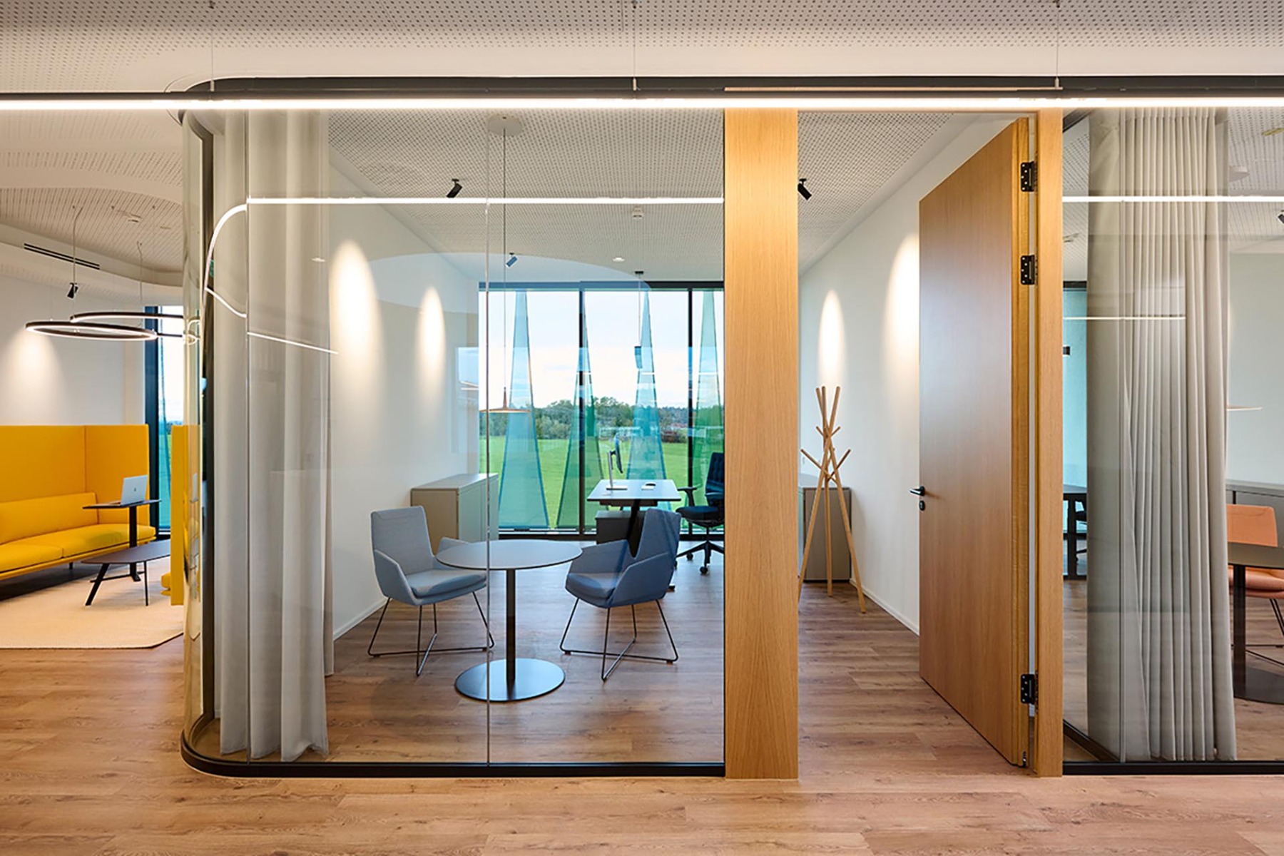 Raum-Systeme für moderne Arbeitswelten