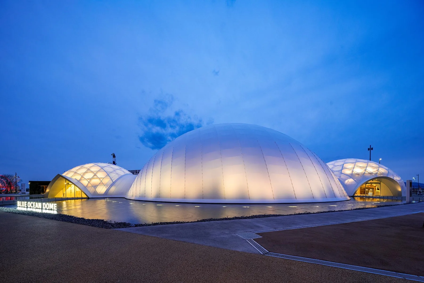 Blue Ocean Dome