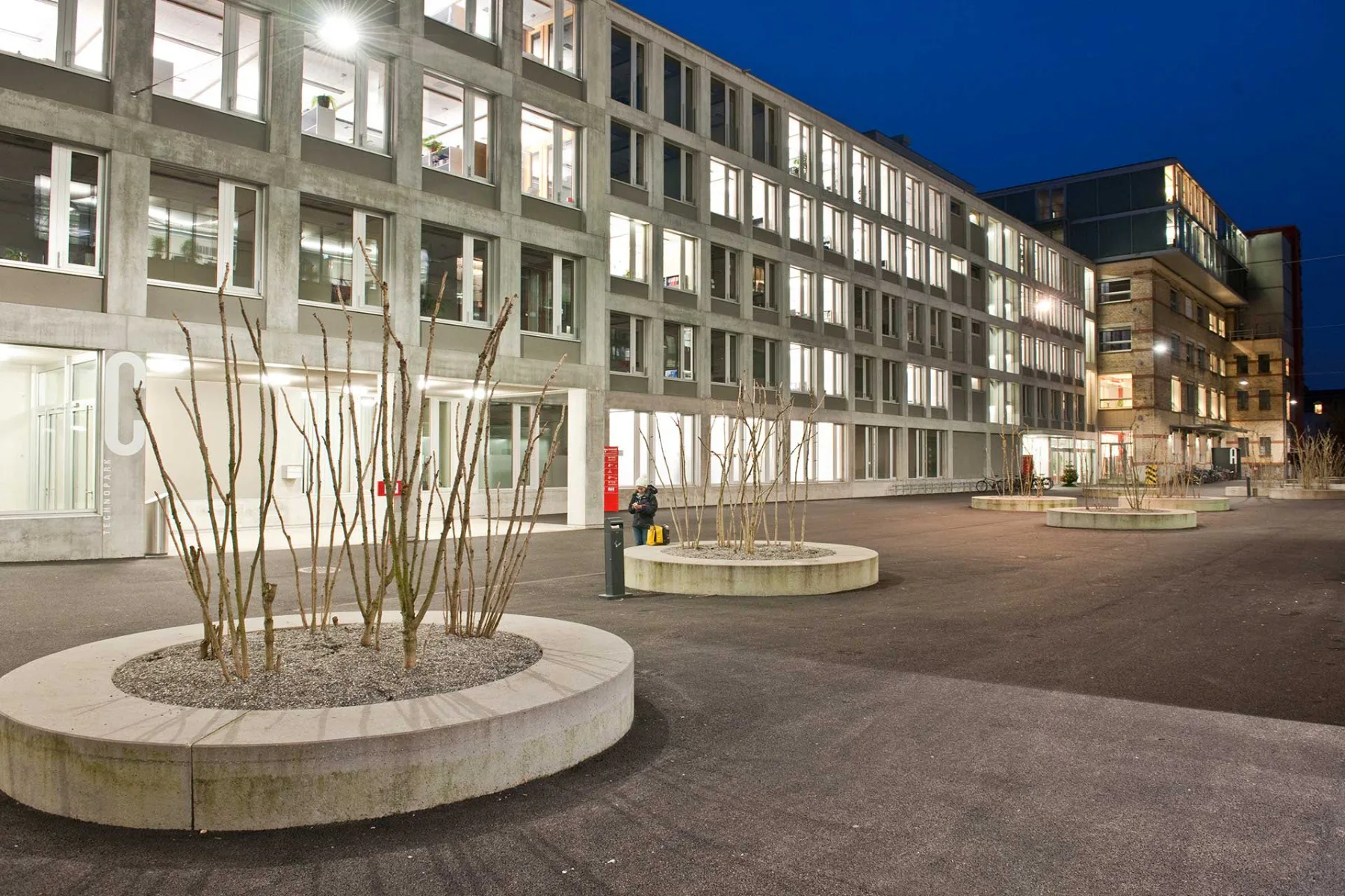 Der 2002 eröffnete Technopark Winterthur bietet ein anregendes Umfeld für Startups und Spinoffs, für Forschungsinstitute sowie etablierte Unternehmen.