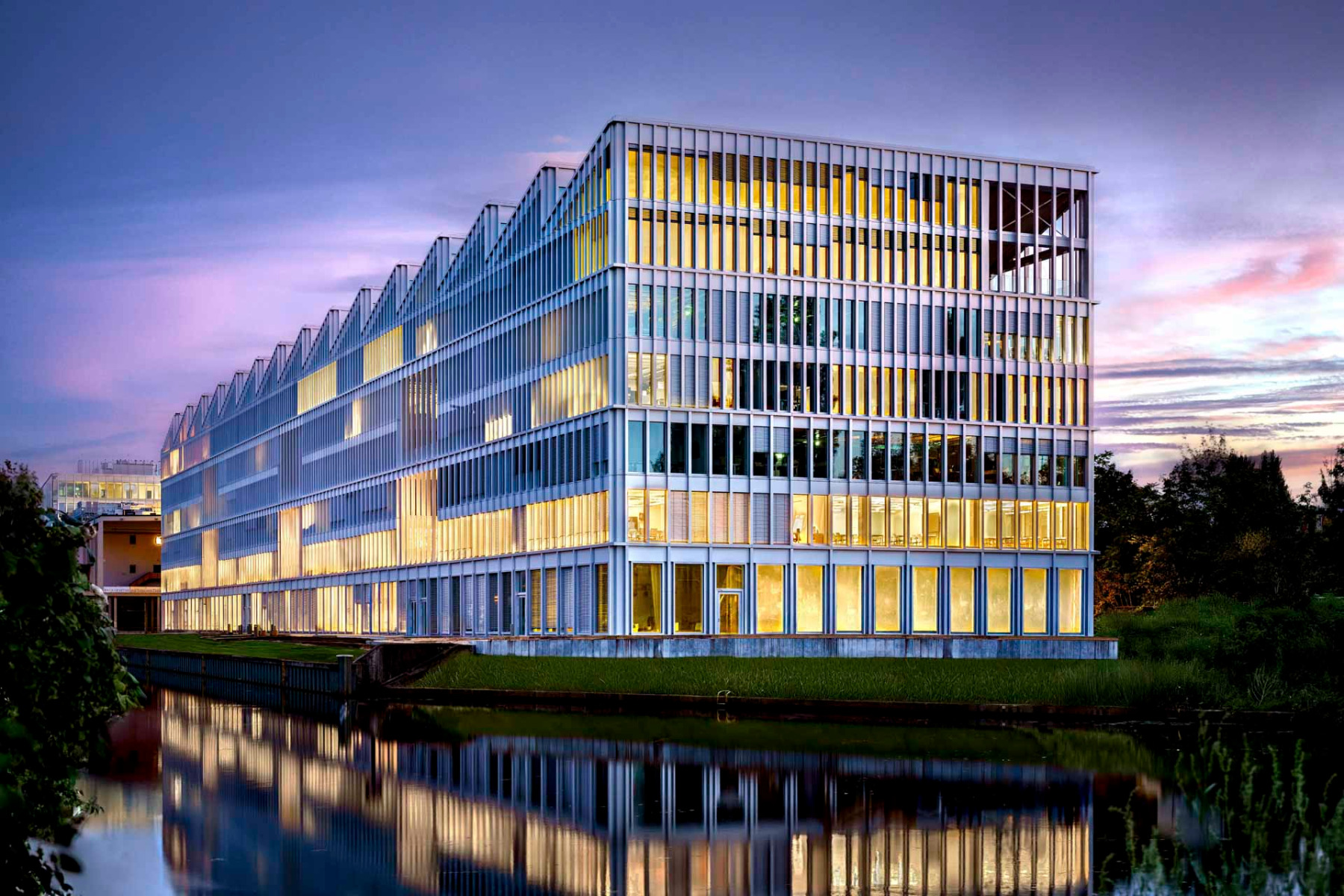 Lichtkonzept für Berliner Bürocampus Shed