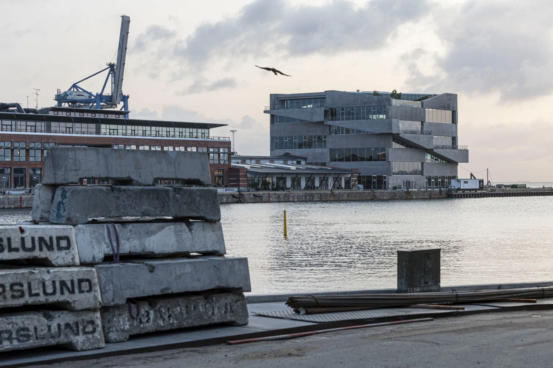 Das neue Headquarter der Bjarke Ingels Group liegt an der Spitze des Sundmolen Piers.
