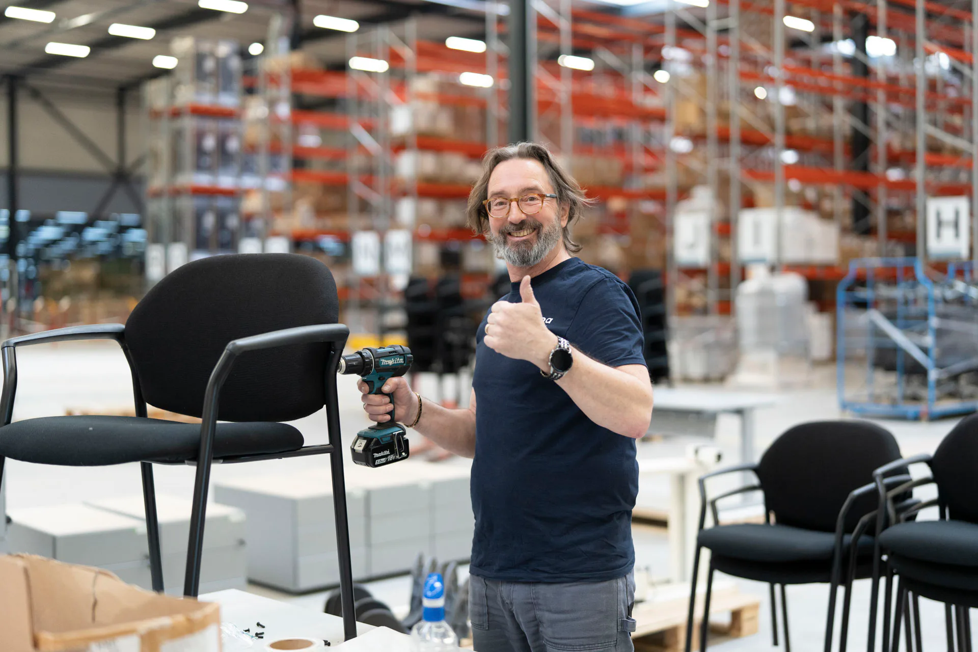 Vepa und die Fair Furniture Group setzen auf vollständige Kreislaufwirtschaft – mit dem Fair Furnished Label für aufbereitete Möbel in Neuwarequalität und Garantie.
