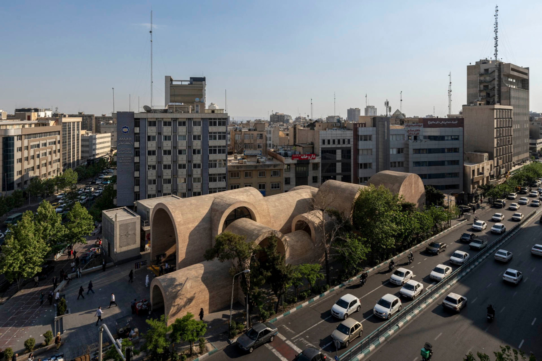 Jahad Metro Plaza in Teheran von KA Architecture Studio