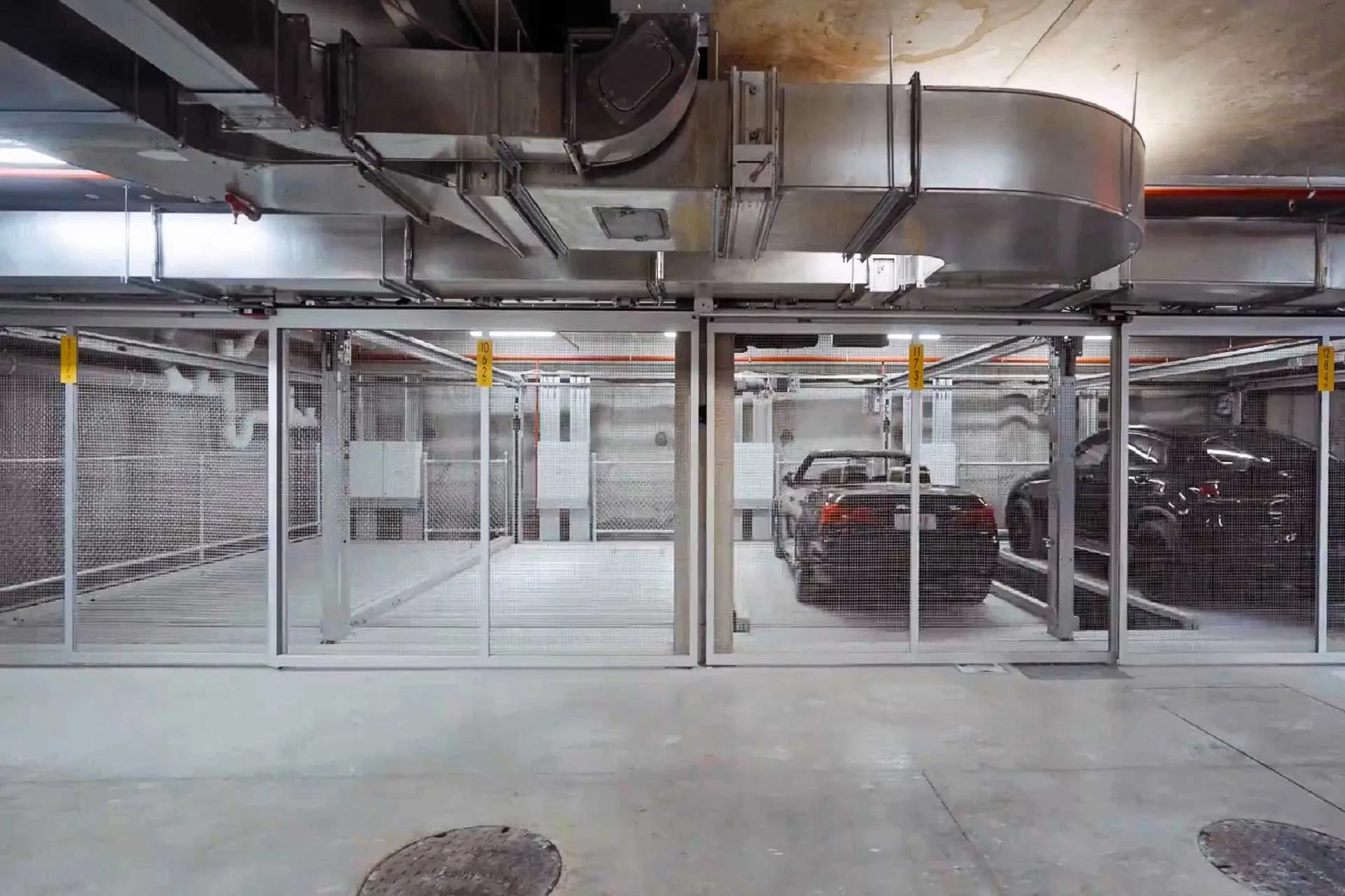 Der Wöhr Combiparker 560 für 15 Stellplätze auf minimaler Fläche.