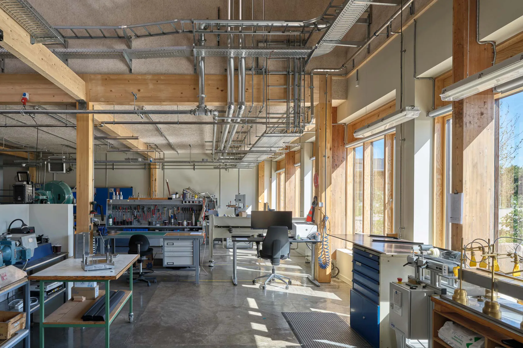 Werkstätten im linken Flügel des LKR Innovation House.