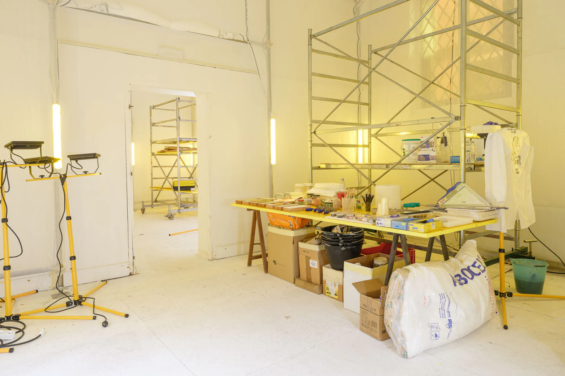 Der slowenische Pavillon zeigt Master Builders bei der Architekturbiennale in Venedig 2025.