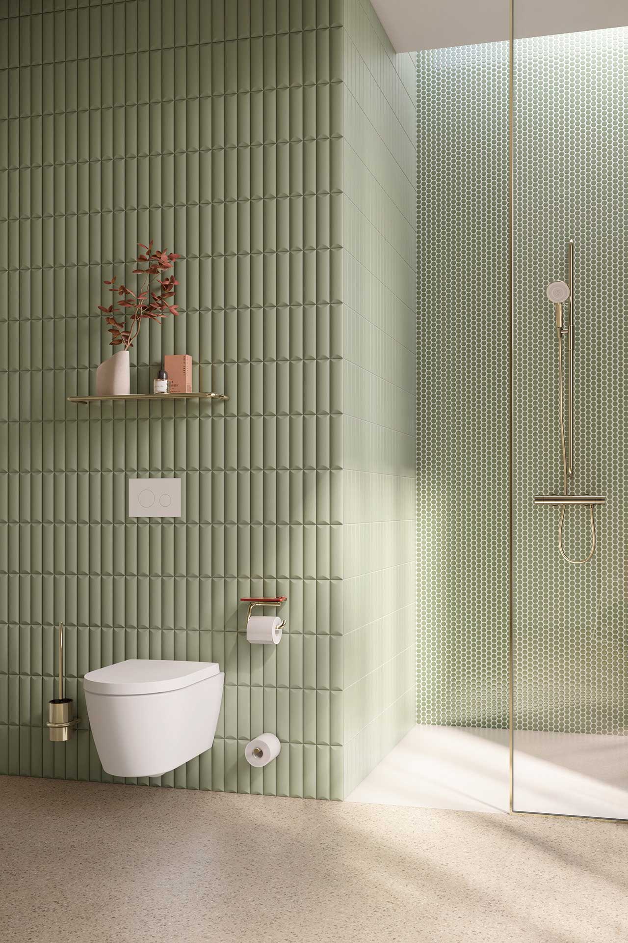 Mit der Hewi Serie 480 lassen sich Dusch- und WC-Bereiche durchgängig ausstatten – von funktionalen Ablagemöglichkeiten bis hin zur Brausehalterstange und WC-Bürstengarnitur fügt sich jedes Element nahtlos in das architektonische Gesamtkonzept ein.
