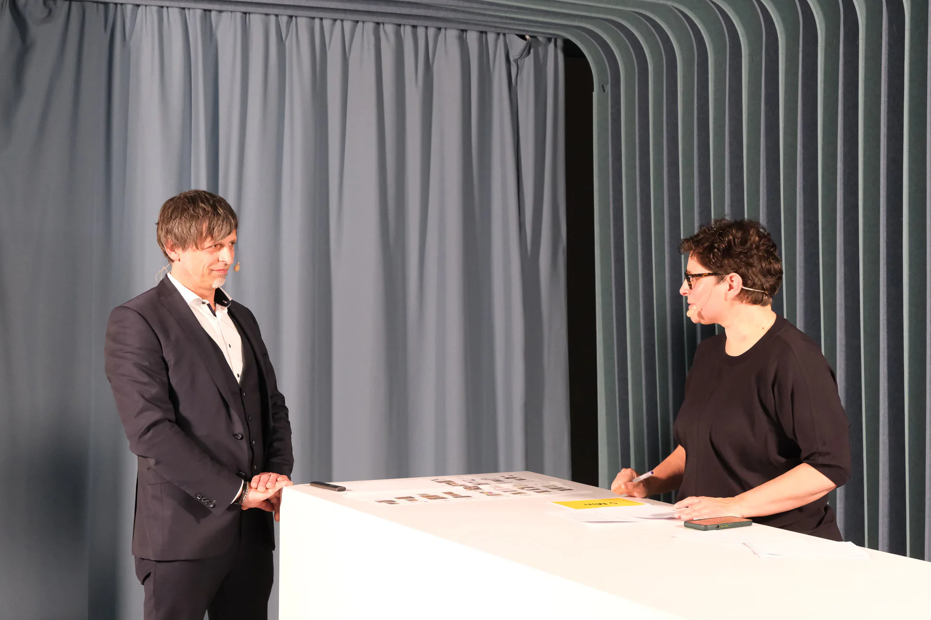 Stephan Schlitzberger im Gespräch mit Eva Herrmann.