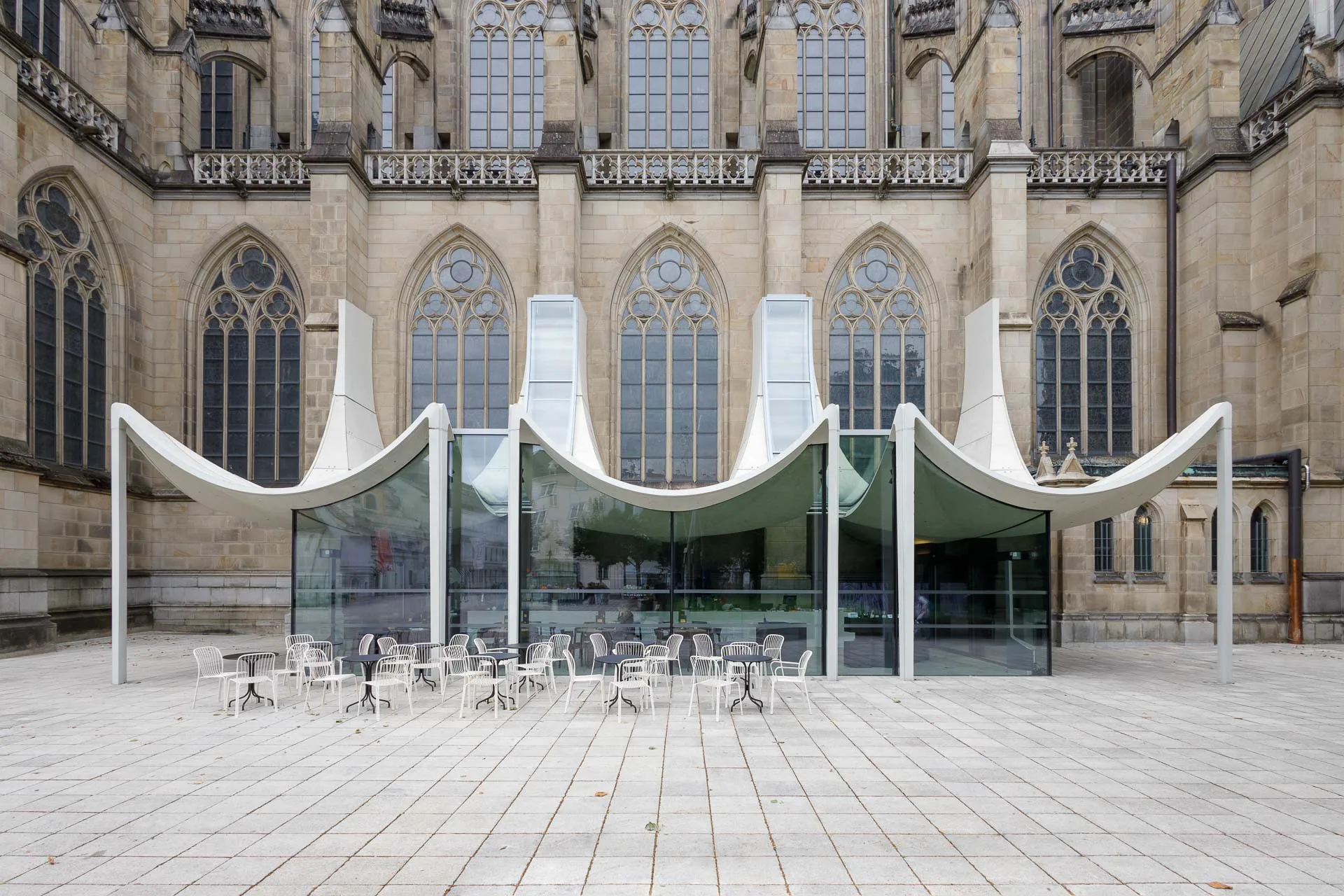 Einer der sieben Sieger ist das Domcenter Linz von Peter Haimerl Architektur und Studio Clemens Bauder.