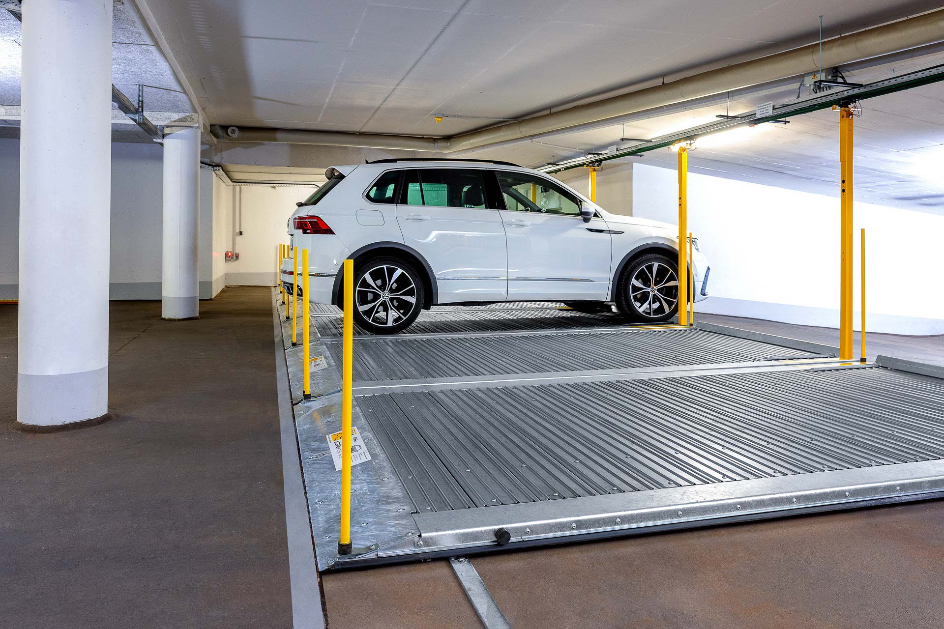 Flache Parkplatte für barrierefreie Stellplätze