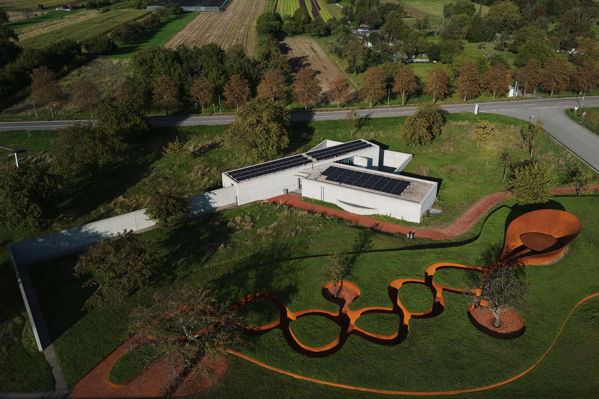 Das Doshi Retreat bereichert den Vitra Campus um einen kontemplativen Ort.