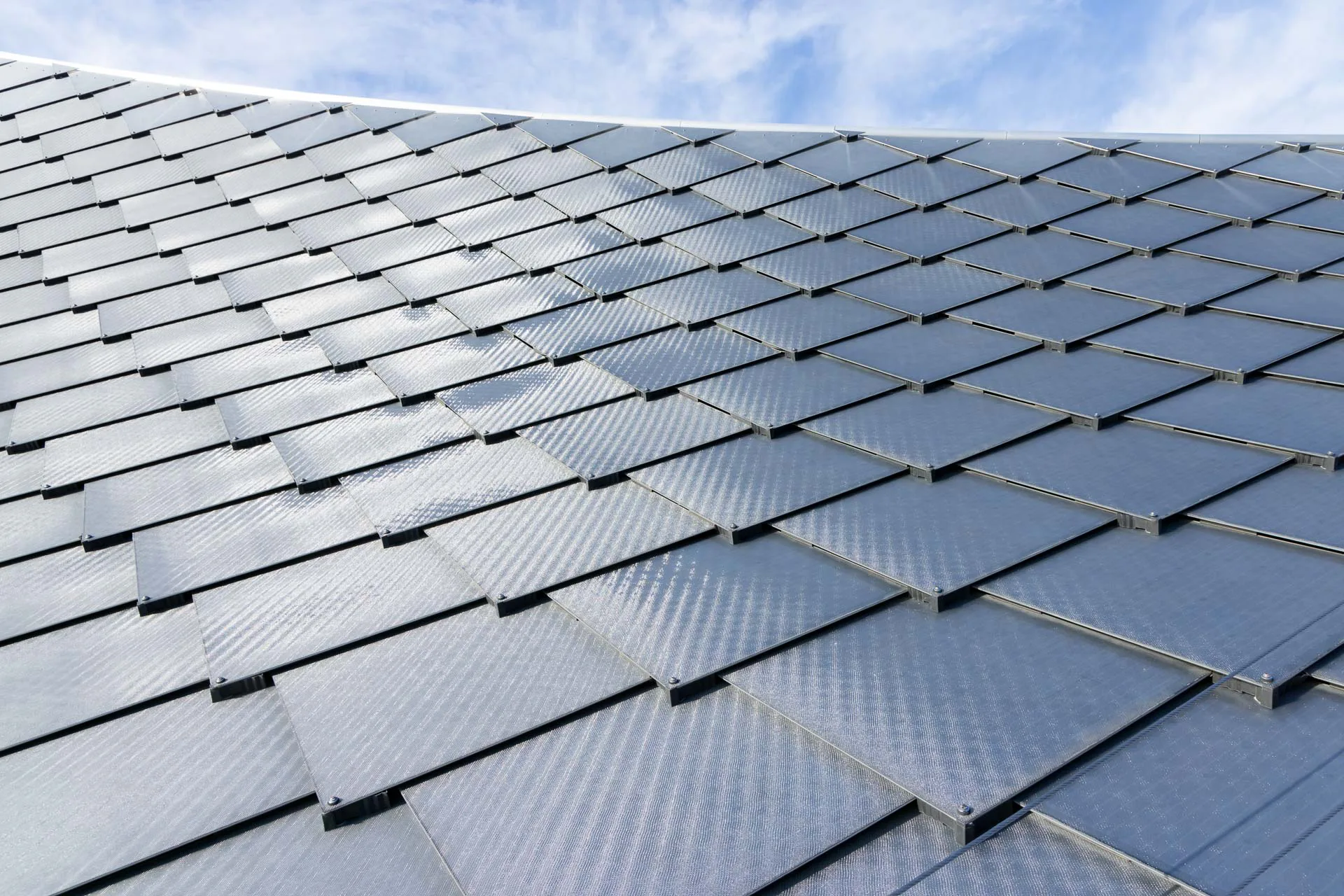 Für das Google-Headquarter im Silicon Valley entwarfen BIG und Heatherwick Studio diese Schuppenhaut aus Solarzellen. Dafür wurden sie von den Detail-LeserInnen zum Sieger in der Kategorie „Dach“ gekürt.