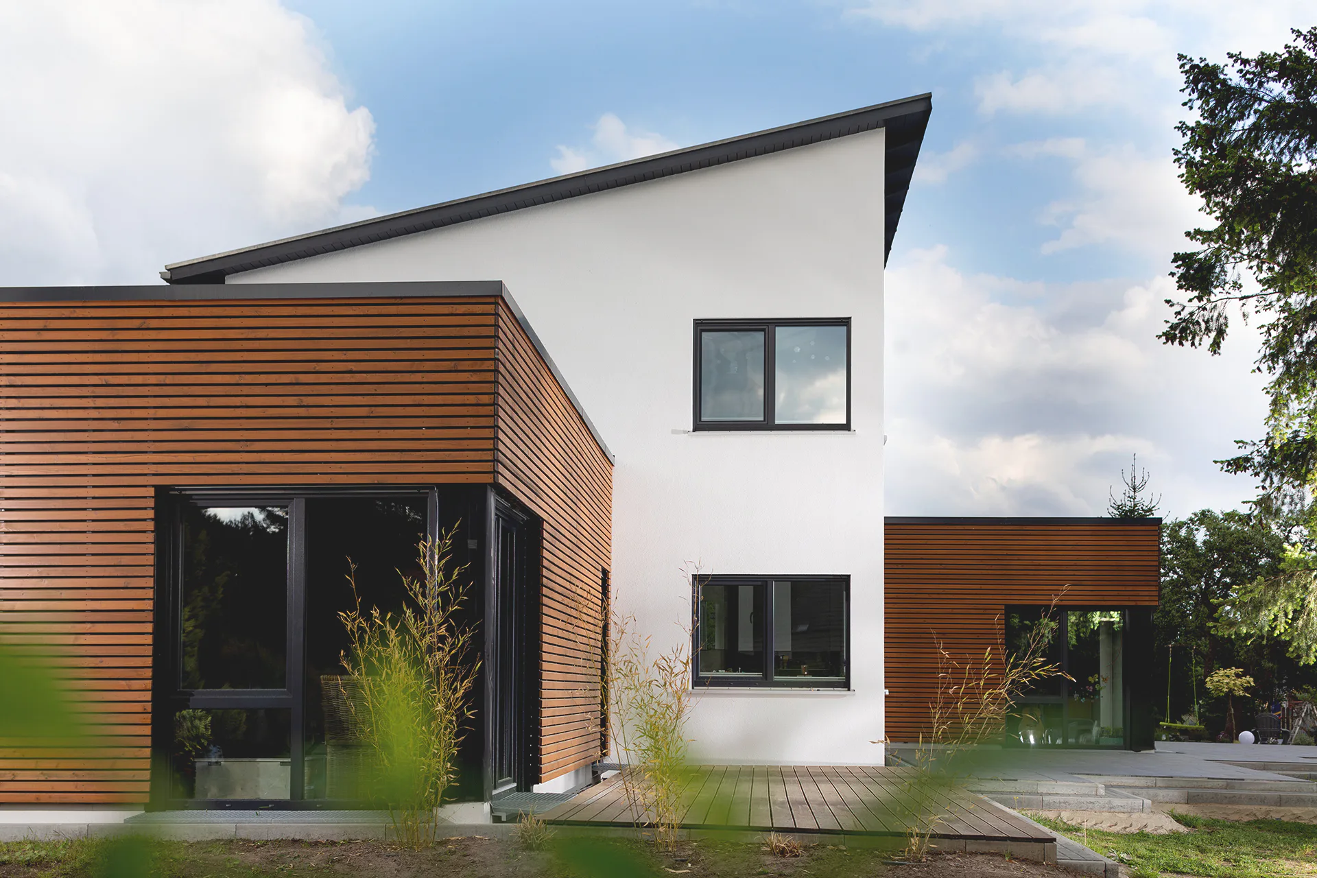 Ein eigenes Osmo-Team aus Architekten und spezialisierten Fachkräften im Innendienst sorgt für reibungslose Abläufe und fachliche Unterstützung direkt auf der Baustelle.
