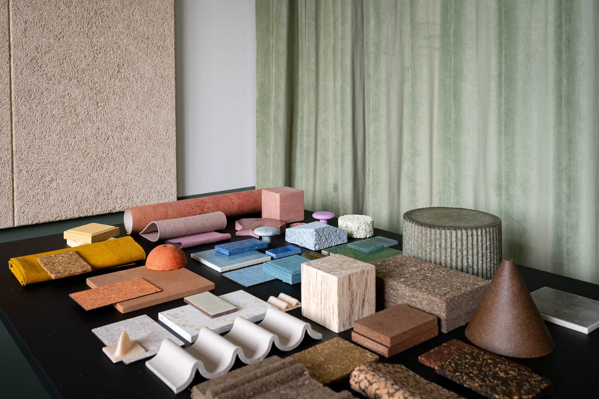 Materialproben im Archiv von Studio Matterialista, Berlin