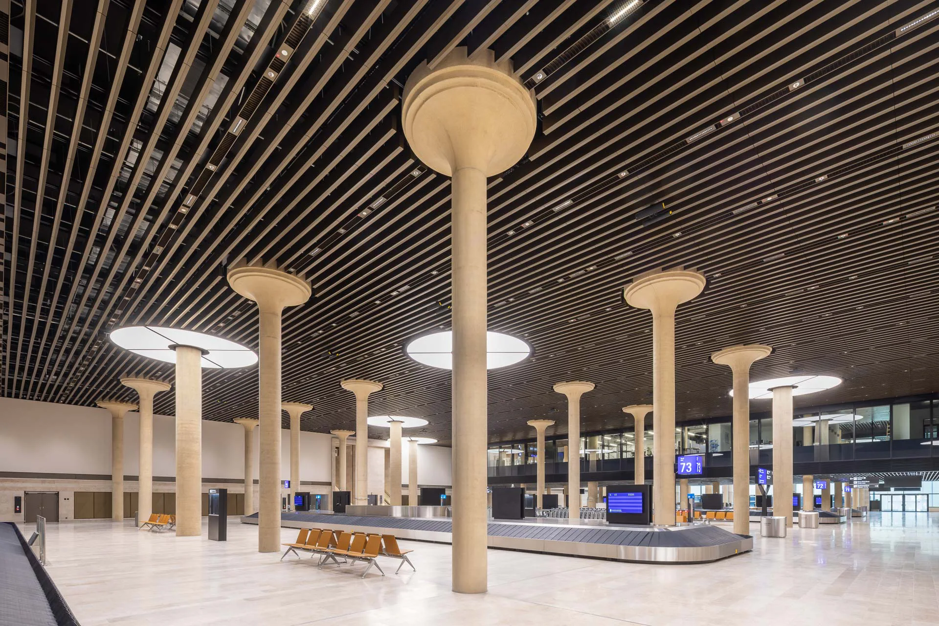 Gepäckhalle des Terminal 3 am Frankfurter Flughafen