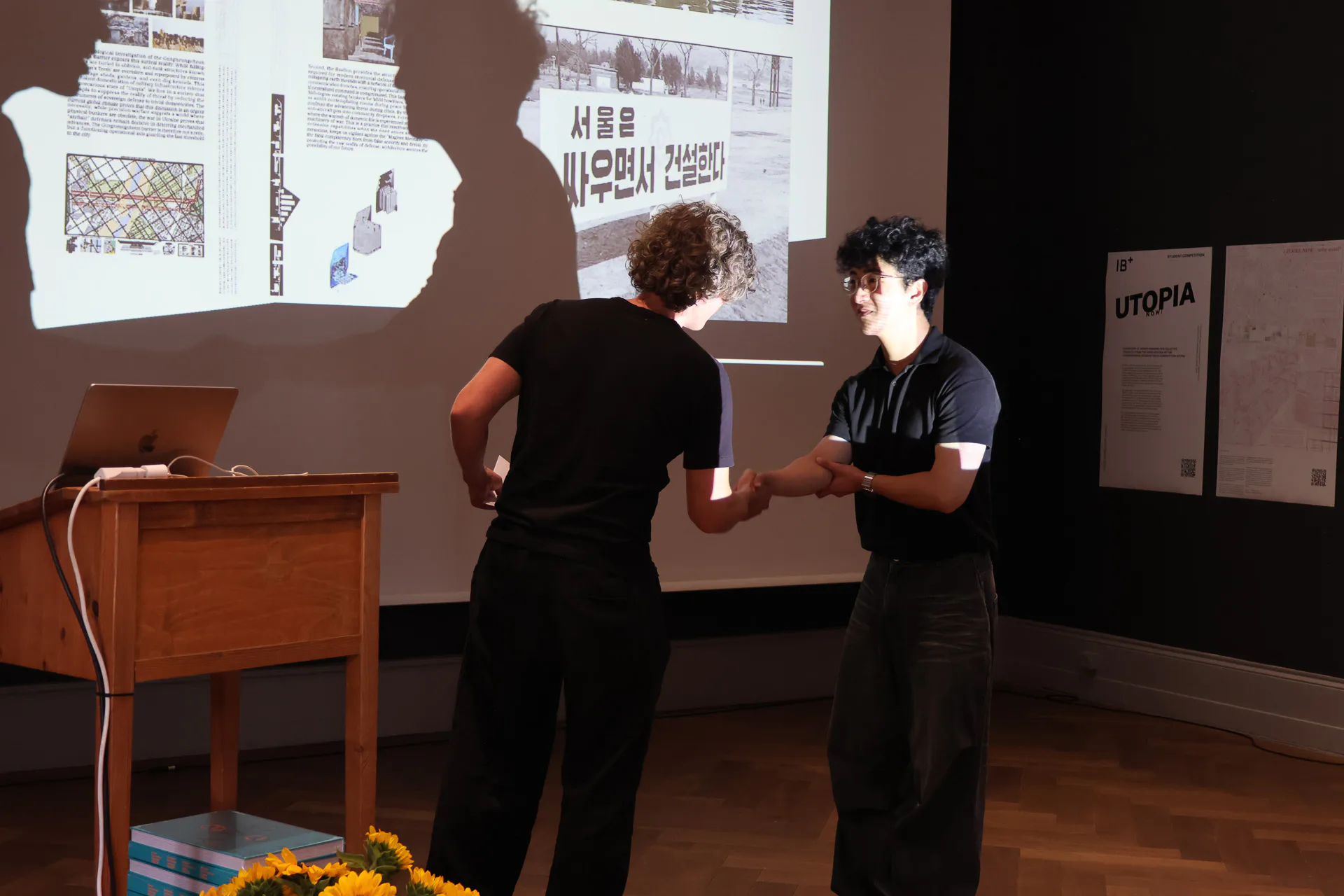 Für sein Projekt „Memento vivere, memento belli!“ erhielt Jeongin Park eine Auszeichnung.