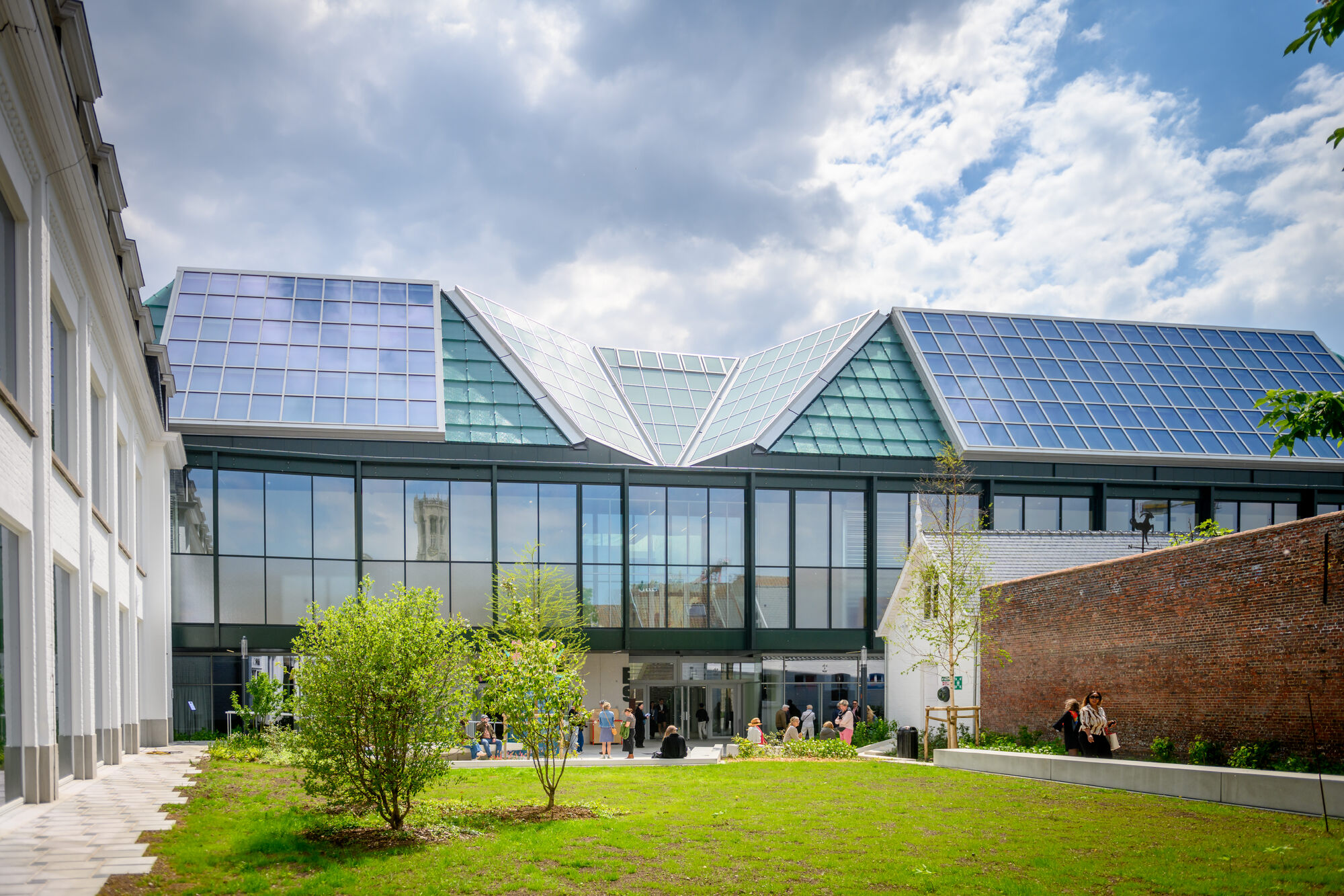 Die Kunsthalle BRUSK steht in zweiter Reihe hinter Wohnhäusern. In den kommenden Jahren soll hier ein neuer Museumspark entstehen.