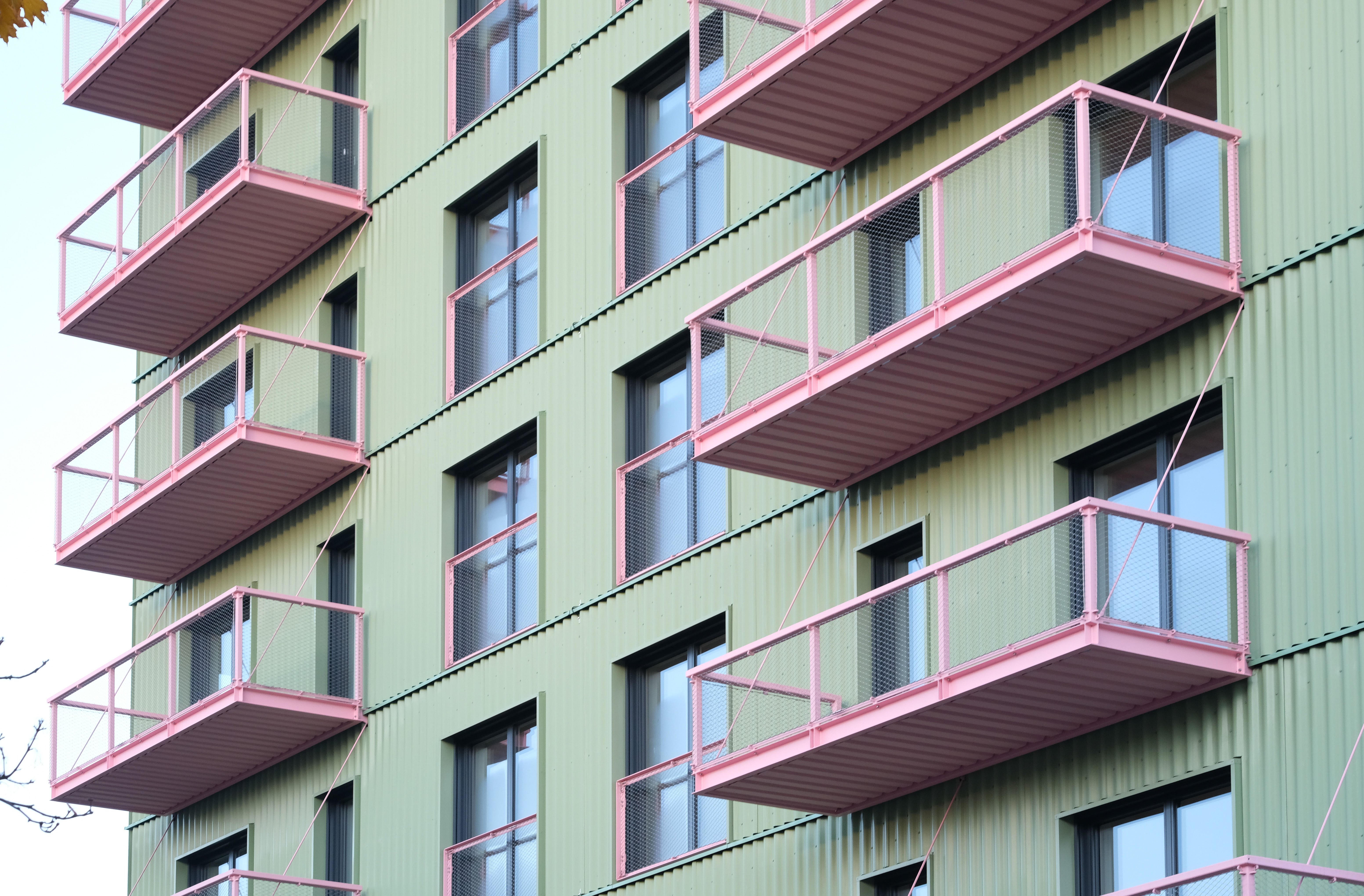 Das „große kleine Haus“ von Bogevischs Buero in München zählt zu den ersten Pilotprojekten des Gebäudetyps E in Deutschland.
